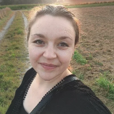 Stephanie Scholz